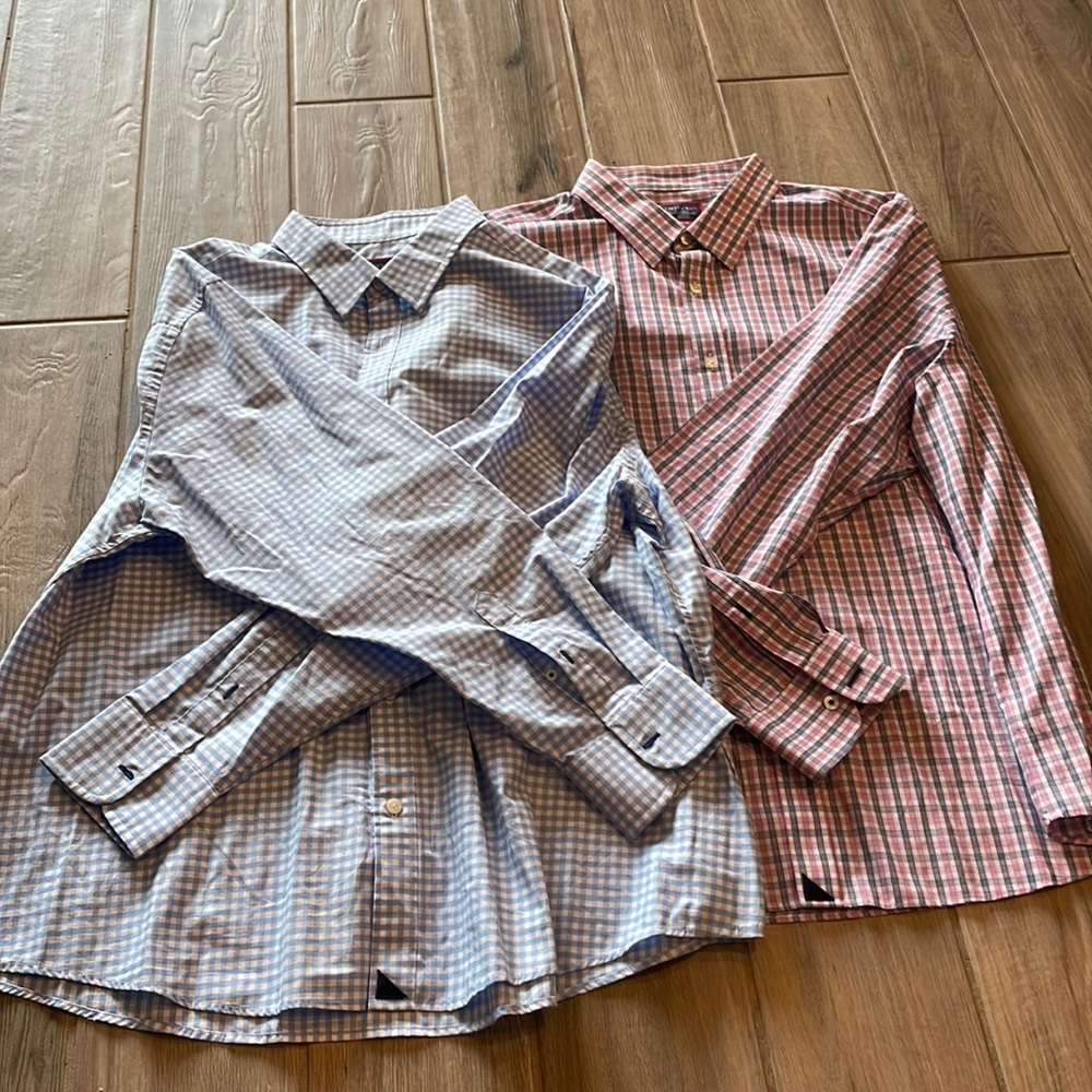 2x Untuckit mens shirt